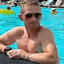 Знакомства: Рома, 33 года, Саратов