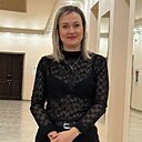 Знакомства: Ирина, 37 лет, Луганск