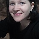 Знакомства: Алинка, 24 года, Новомосковск