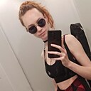 Знакомства: Аня, 35 лет, Санкт-Петербург