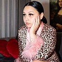 Знакомства: Карина, 23 года, Новосибирск