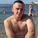 Знакомства: Denis, 25 лет, Симферополь
