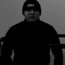 Знакомства: Виталя, 23 года, Магадан