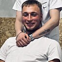 Знакомства: Илья, 21 год, Вольск