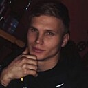 Знакомства: Ден, 18 лет, Питерка
