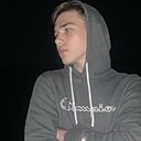 Знакомства: Кирилл, 20 лет, Симферополь
