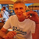 Знакомства: Олег, 57 лет, Ровно