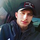 Знакомства: Максим, 24 года, Курск