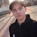 Знакомства: Антон, 23 года, Мелитополь
