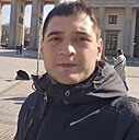 Знакомства: Имя Удалено, 30 лет, Берлин