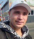 Знакомства: Артур, 30 лет, Альметьевск