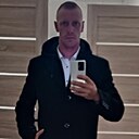Знакомства: Юра, 32 года, Таганрог