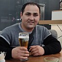 Знакомства: Бобир, 33 года, Магадан