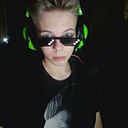 Знакомства: Евгений, 18 лет, Челябинск