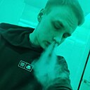 Знакомства: Евгений, 29 лет, Котлас