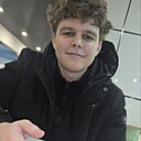 Знакомства: Денис, 19 лет, Нижневартовск