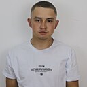 Знакомства: Олег, 27 лет, Севастополь
