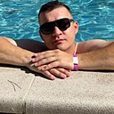 Знакомства: Сергей, 33 года, Ульяновск