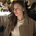 Знакомства: Полина, 19 лет, Екатеринбург