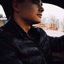 Знакомства: Макс, 26 лет, Солигорск