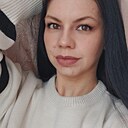 Знакомства: Лилия, 28 лет, Саратов