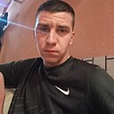 Знакомства: Артем, 29 лет, Москва