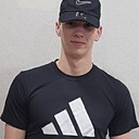 Знакомства: Кирилл, 22 года, Ульяновск