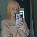 Знакомства: Виктория, 19 лет, Санкт-Петербург