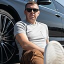 Знакомства: Максим, 34 года, Новоспасское