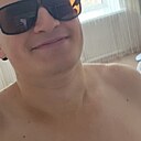 Знакомства: Макс, 27 лет, Рубцовск
