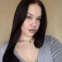 Знакомства: Арианна, 20 лет, Саратов