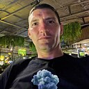 Знакомства: Виктор, 35 лет, Узловая