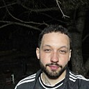 Знакомства: Yuri, 20 лет, Владивосток