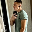 Знакомства: Andrey, 25 лет, Владивосток