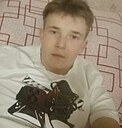 Знакомства: Maksim, 22 года, Унеча