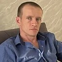 Знакомства: Олег, 31 год, Симферополь