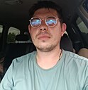Знакомства: Валентин, 33 года, Анива