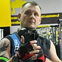 Знакомства: Андрей, 42 года, Владивосток