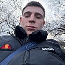 Знакомства: Владислав, 21 год, Белово