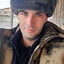 Знакомства: Илья, 30 лет, Торез
