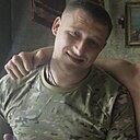 Знакомства: Юрий, 29 лет, Мариуполь