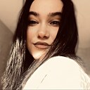 Знакомства: Арина, 21 год, Сургут