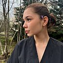 Знакомства: Арина, 23 года, Москва