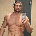 Знакомства: Maks, 38 лет, Познань