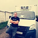Знакомства: Роман, 39 лет, Калуга