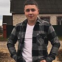 Знакомства: Юрий, 23 года, Мачулищи