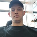 Знакомства: Юрий, 26 лет, Калининград