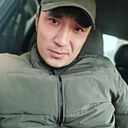 Знакомства: Ришат, 32 года, Балаково