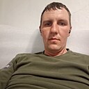 Знакомства: Олег, 34 года, Мелитополь