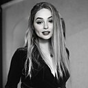 Знакомства: Виктория, 38 лет, Челябинск
